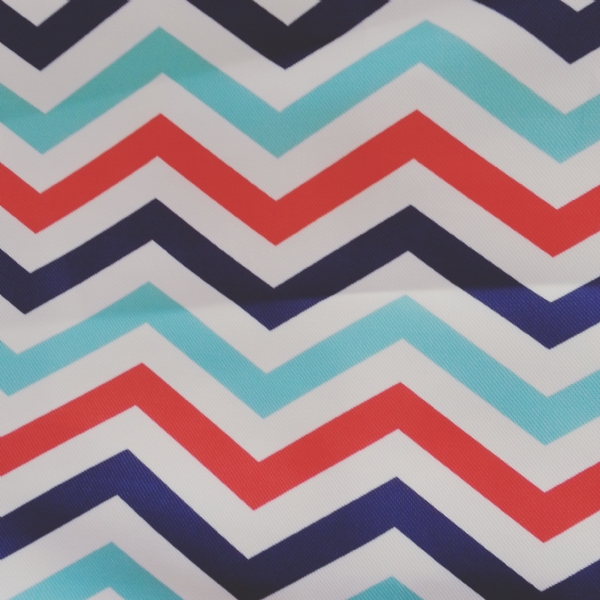 kırmızı -mavi-lacivert zigzag  desenli kumaş